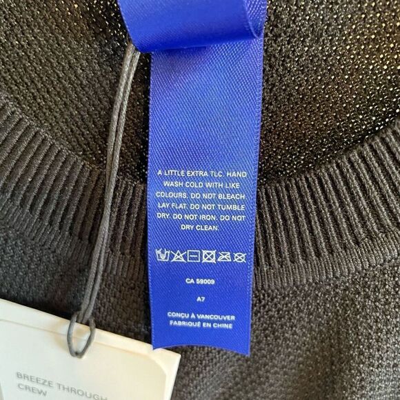 Kit and Ace Sweater Womens M Breeze Through Crew Cashmere Silk Black Luxe NWT - Picture 5 of 7